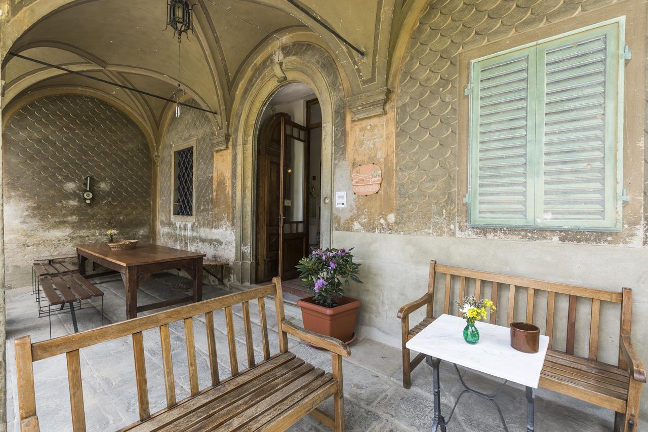 Casa Cares Hotel Reggello Bagian luar foto