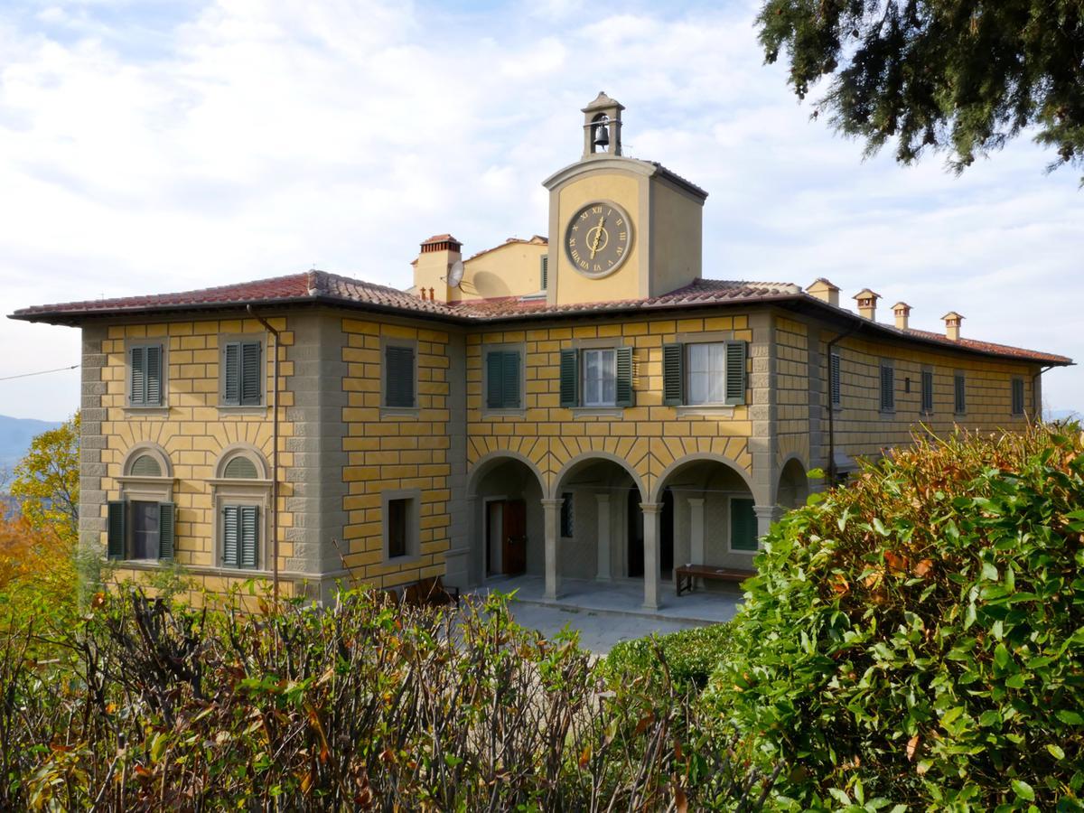 Casa Cares Hotel Reggello Bagian luar foto
