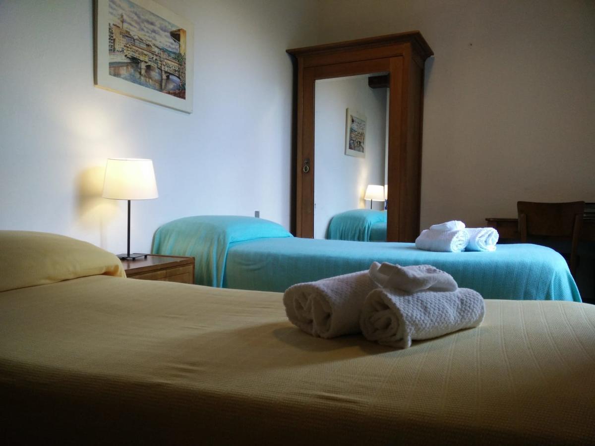Casa Cares Hotel Reggello Bagian luar foto